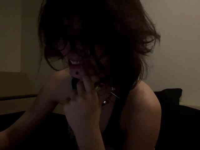 MilaRoshen webcam