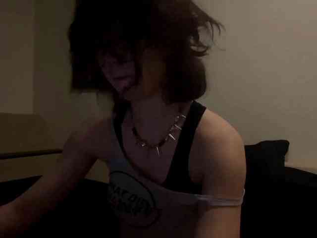 MilaRoshen webcam