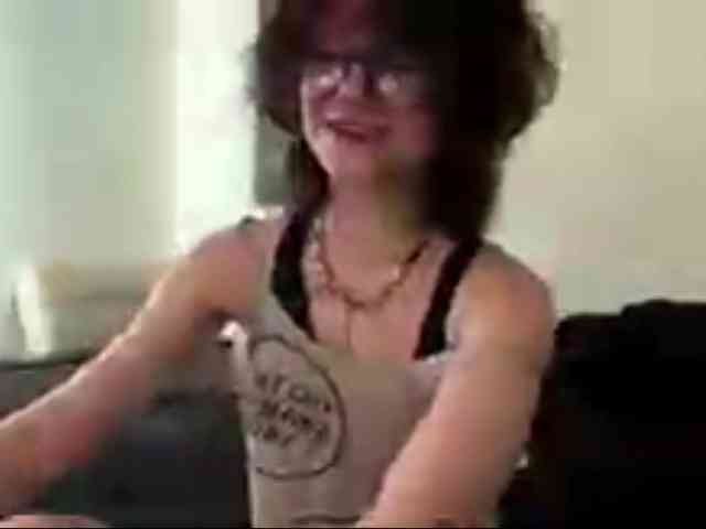 MilaRoshen webcam