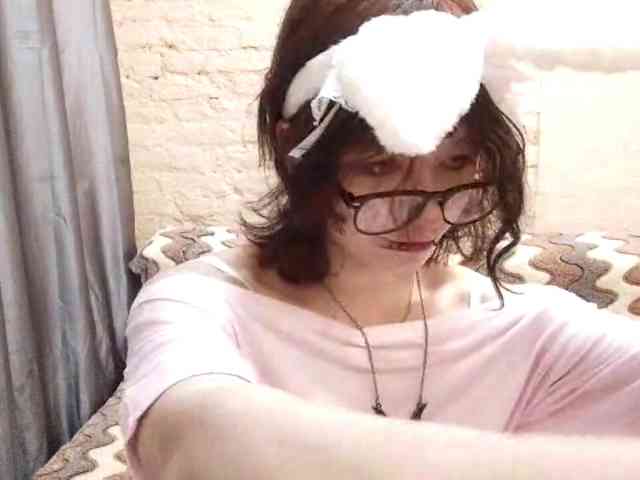 MilaRoshen webcam