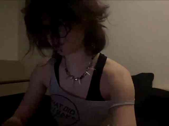 MilaRoshen webcam