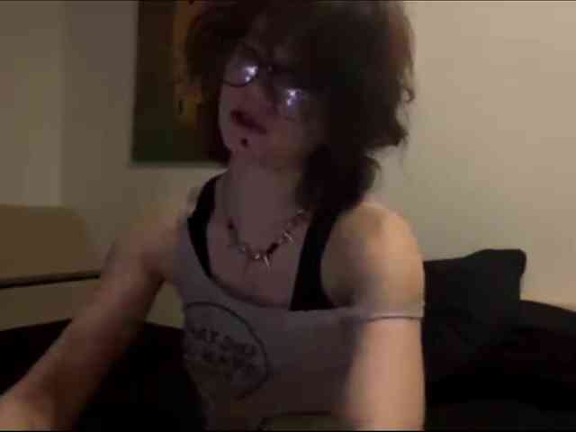 MilaRoshen webcam