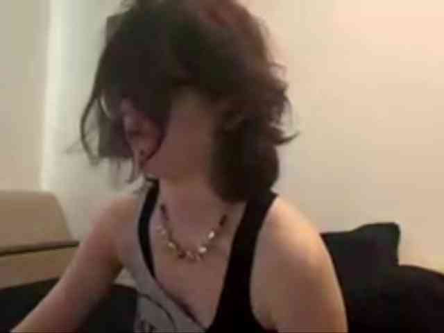 MilaRoshen webcam