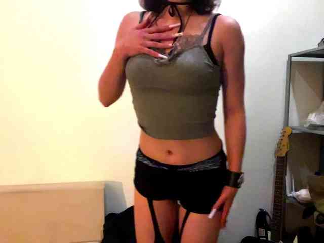 MilaRoshen webcam