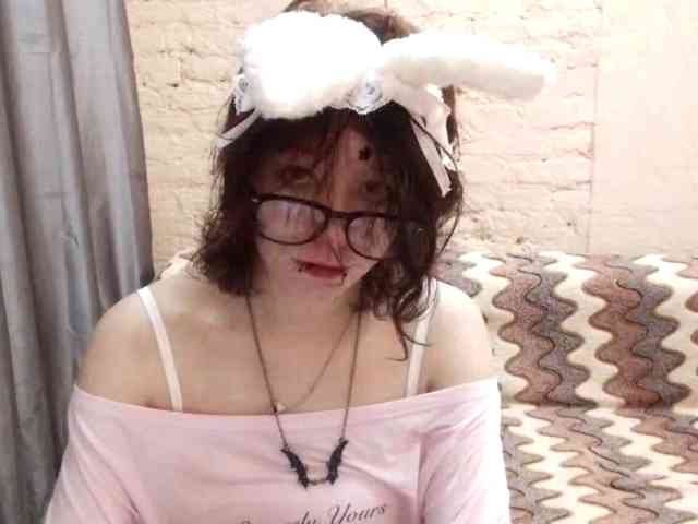 MilaRoshen webcam