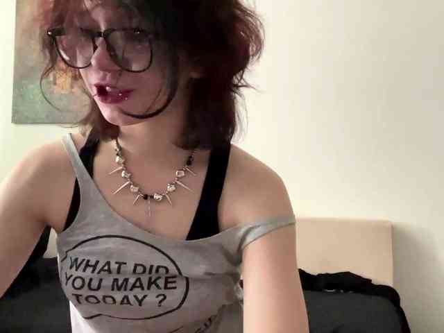 MilaRoshen webcam