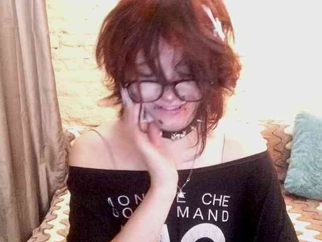MilaRoshen webcam