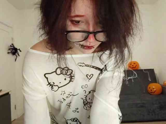 KiraFiren webcam