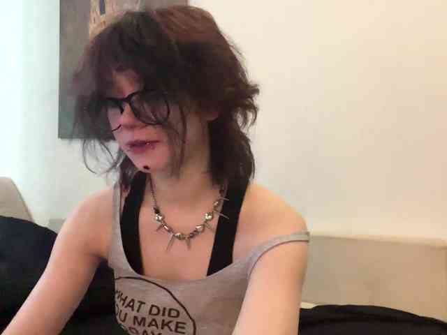 MilaRoshen webcam