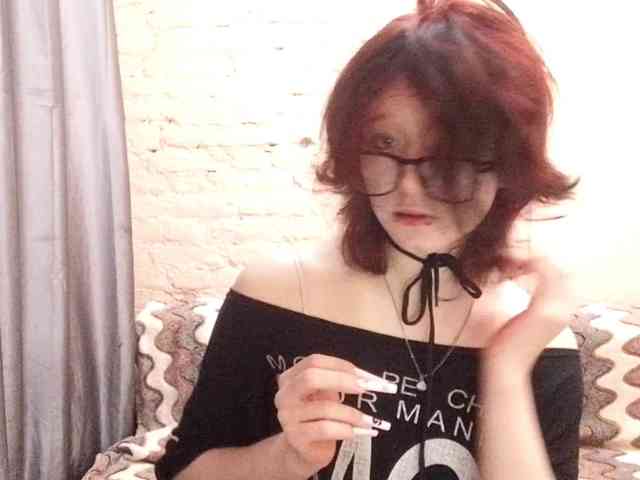 MilaRoshen webcam