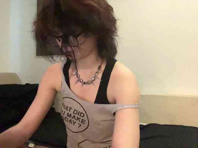 MilaRoshen webcam