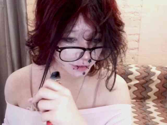 MilaRoshen webcam