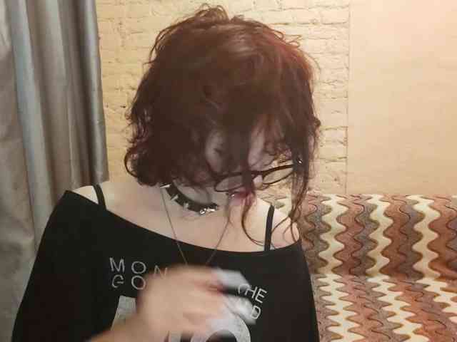 MilaRoshen webcam