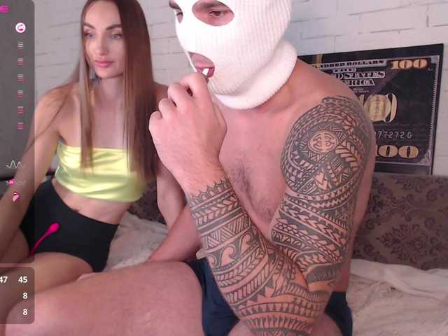 Selena-Broooks Live Cam