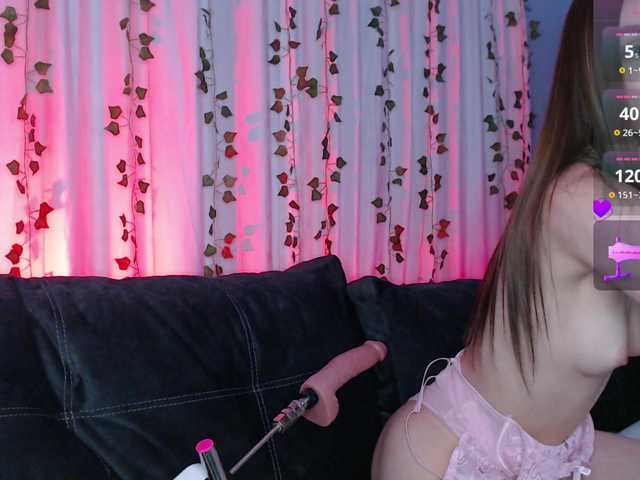 Selena-Broooks live webcam show