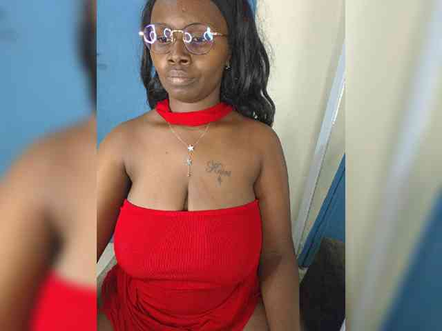 Model: Irresistiblepookie