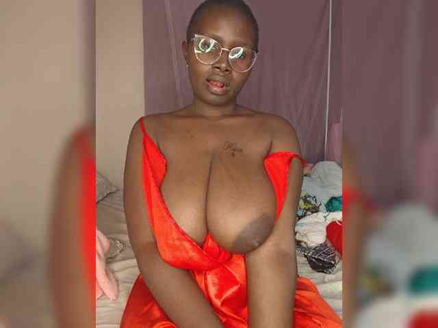 Irresistiblepookie webcam