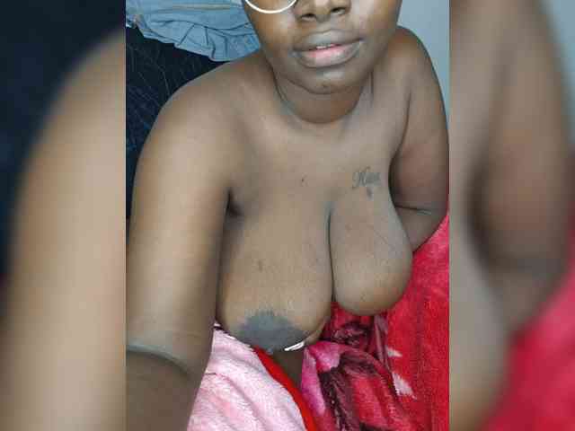Monamore1 webcam