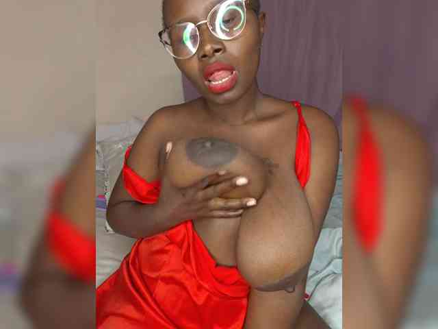 Irresistiblepookie webcam