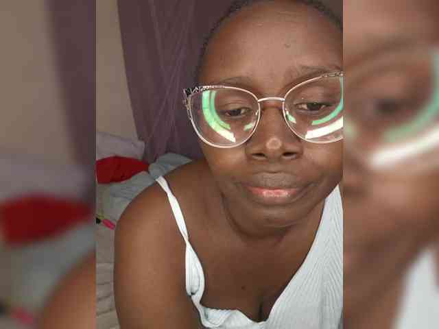 Model: Irresistiblepookie