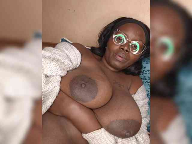 Model: Irresistiblepookie