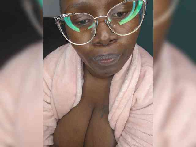 Monamore1 webcam