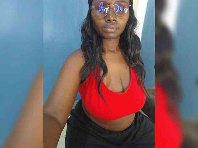 Irresistiblepookie webcam