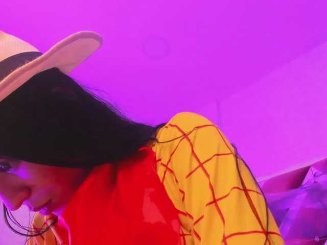 jasmineblush live cam on BongaCams