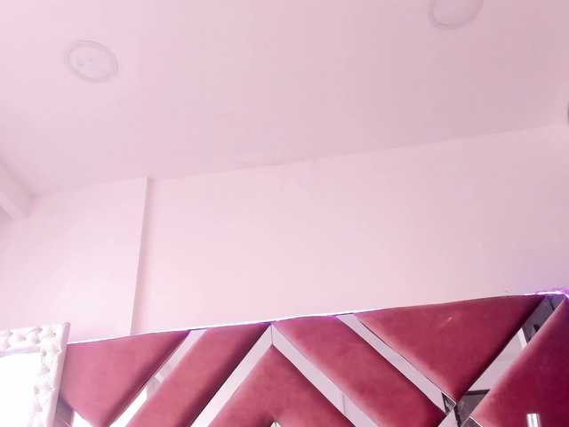 jasmineblush live cam preview