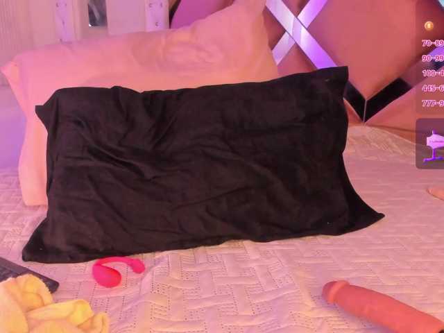 jasmineblush live cam on BongaCams