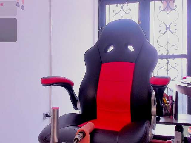 jasmineblush live cam on BongaCams