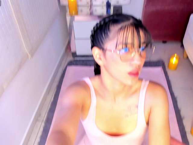 jasmineblush live cam on BongaCams