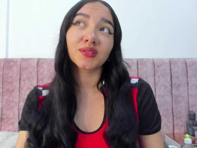 Zoe-Evaanss live cam on BongaCams