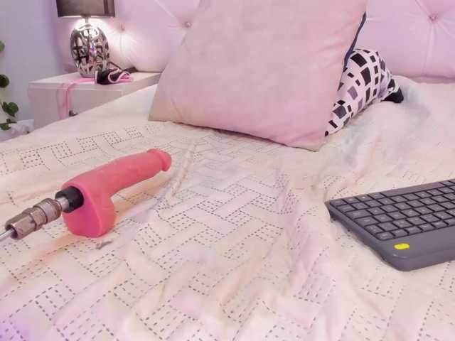 Zoe-Evaanss in diretta su BongaCams