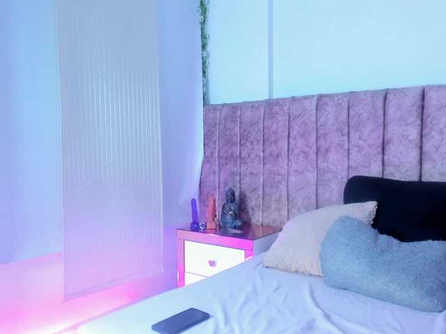 Miia-Rogerss live cam on BongaCams