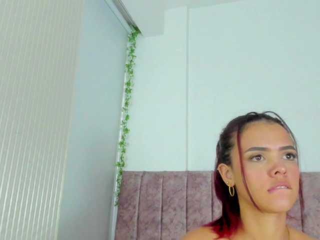 Miia-Rogerss live cam on BongaCams