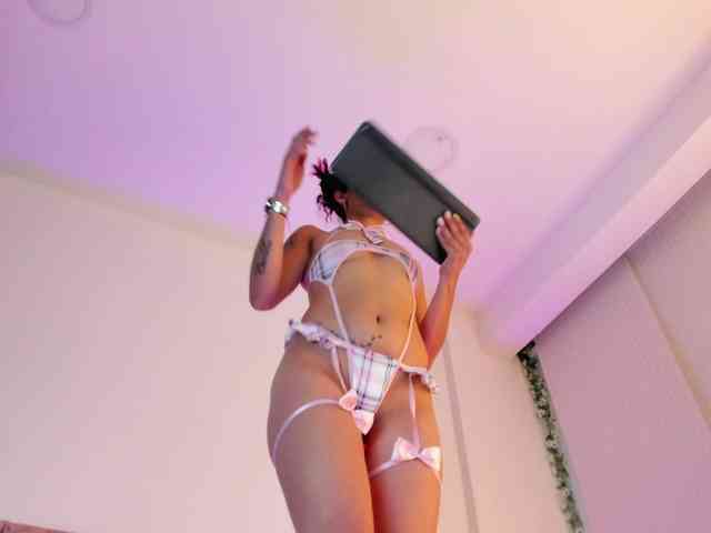 Miia-Rogerss Live Webcam on BongaCams