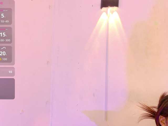 zury-moon live cam on BongaCams