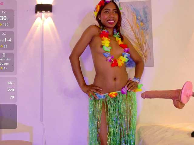 zury-moon live cam on BongaCams