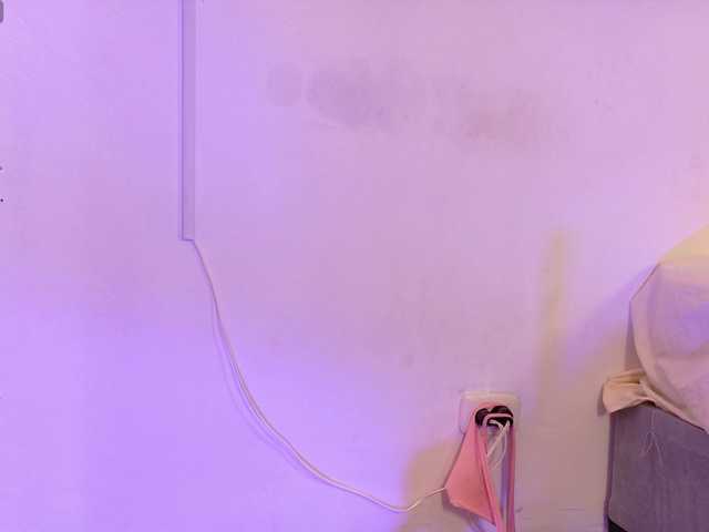 zury-moon live cam on BongaCams