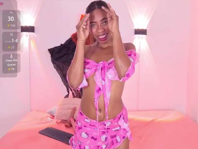 zury-moon live cam on BongaCams
