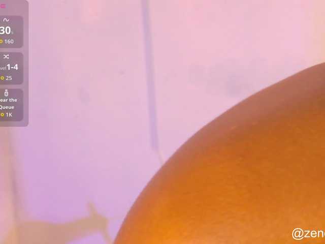 zury-moon live cam on BongaCams