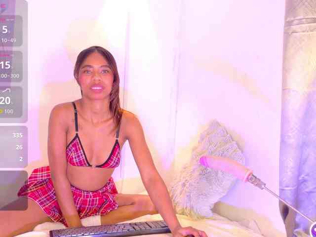 zury-moon webcam