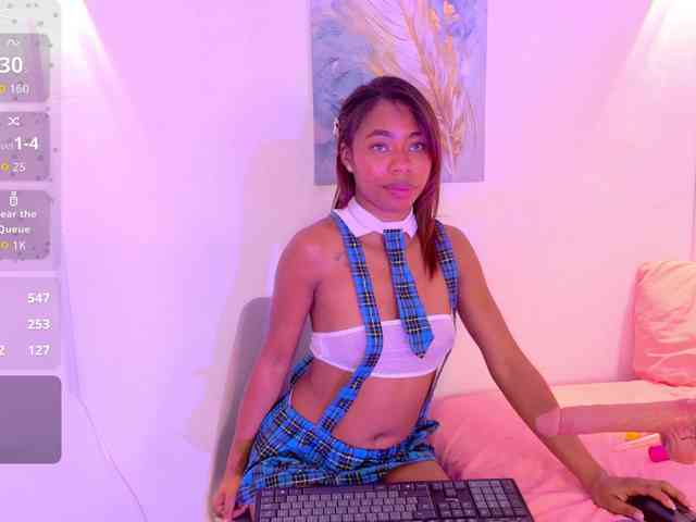 zury-moon webcam