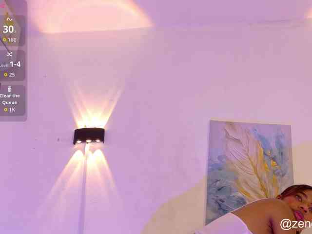zury-moon webcam