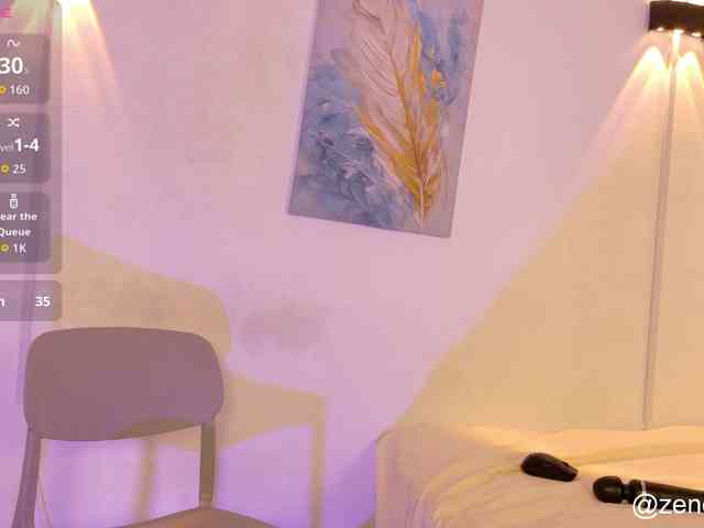 zury-moon webcam
