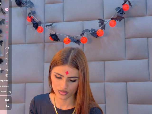 Aria-Collins live cam on BongaCams