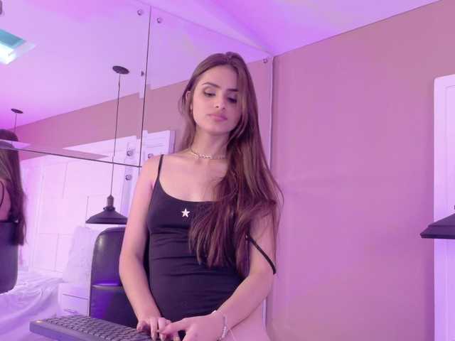 Aria-Collins live webcam show
