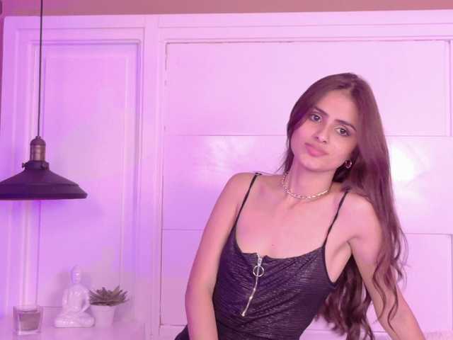 Aria-Collins live webcam show
