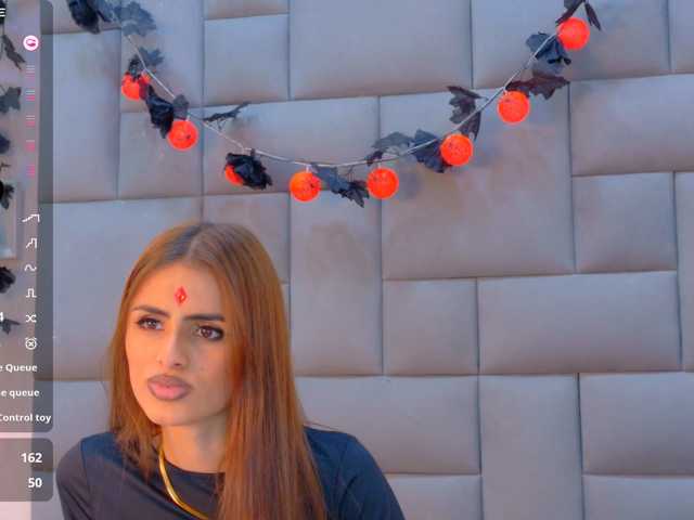Aria-Collins live cam on BongaCams